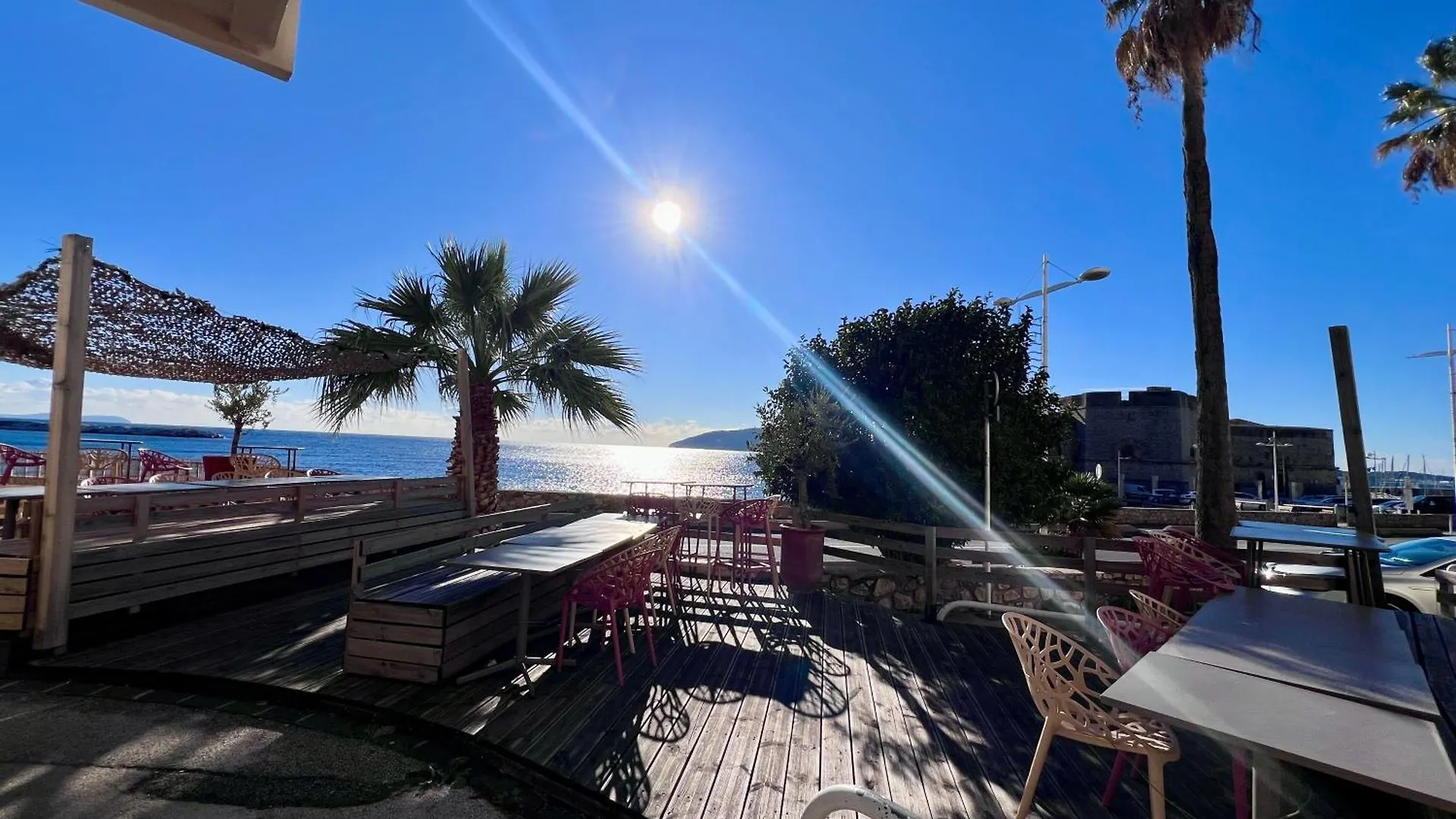 Appartement 2 Chambres, En Bord De Mer Toulon